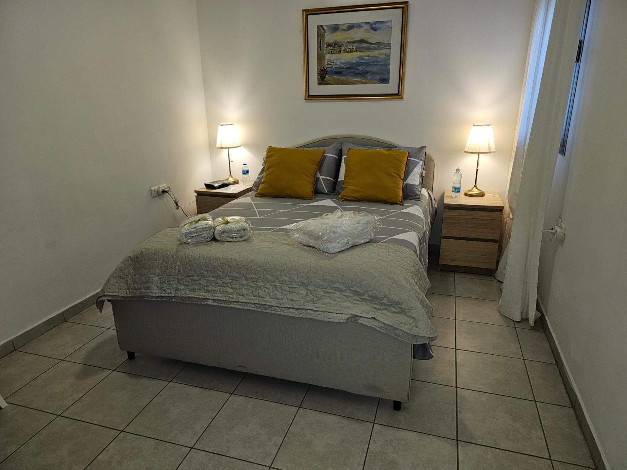 Amazing Apartment In Raanana Up To 5 Guests - & Swimming Pool - Jacuzzi & Gym Exterior photo